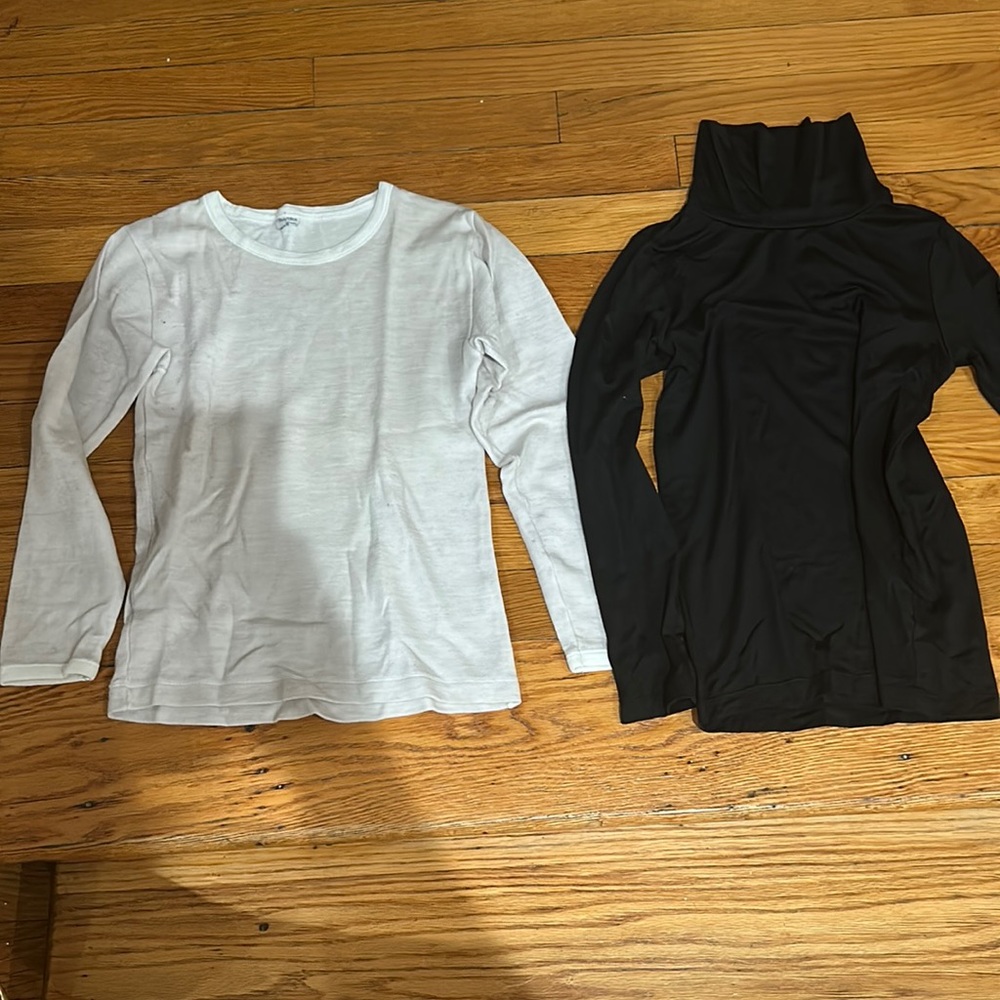 2 small children undershirts for comd weather